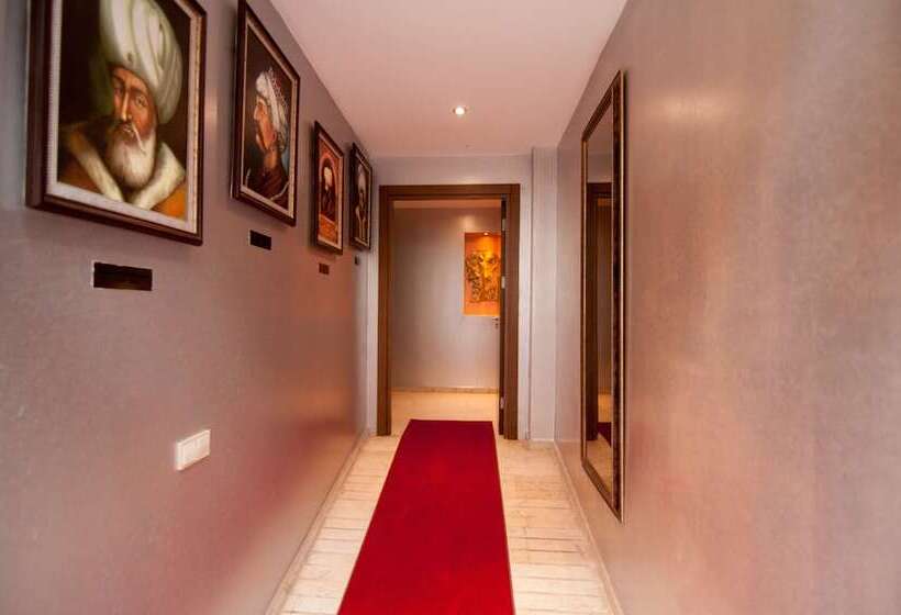 Seraglio Hotel & Suites