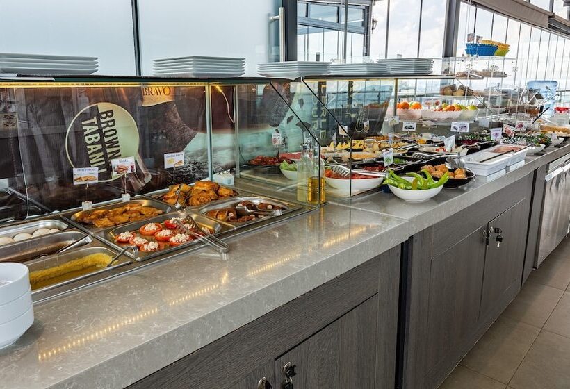 Seraglio Hotel & Suites