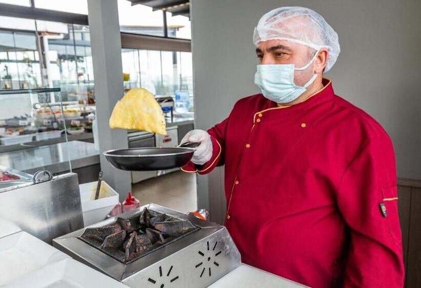 Seraglio Hotel & Suites