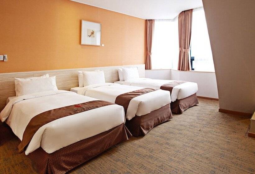 Hotel Skypark Myeongdong 2