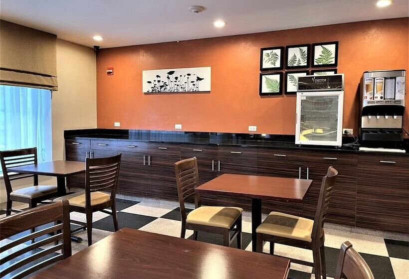 فندق Sleep Inn Long Island City  Manhattan View