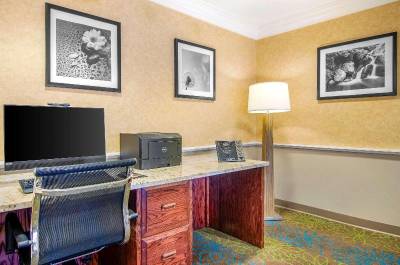 בית מלון כפרי Sleep Inn & Suites Idaho Falls Gateway To Yellowstone