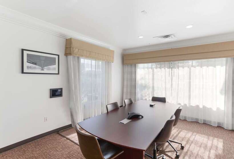 فندق Sleep Inn & Suites Midland West