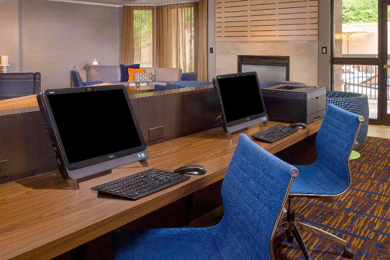 هتل Sonesta Select Durham Research Triangle Park