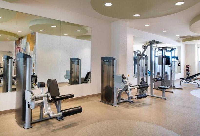 בית מלון כפרי Springhill Suites By Marriott Las Vegas Convention Center