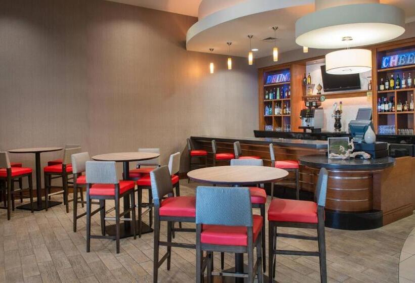 בית מלון כפרי Springhill Suites By Marriott Las Vegas Convention Center