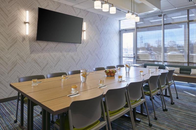 Отель Springhill Suites By Marriott East Lansing University Area, Lansing Area