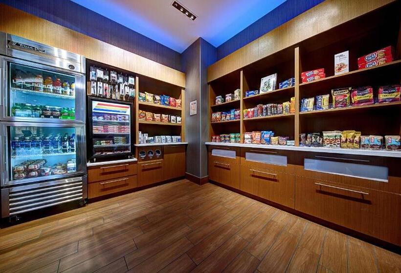 فندق Springhill Suites Harrisburg Hershey