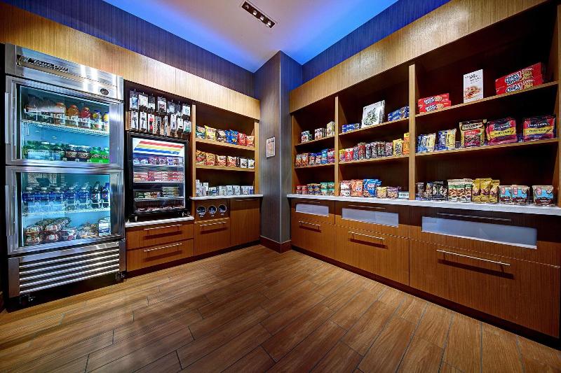 فندق Springhill Suites Harrisburg Hershey