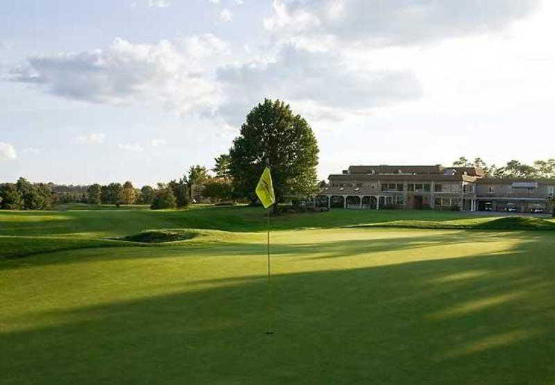 فندق Springhill Suites Harrisburg Hershey