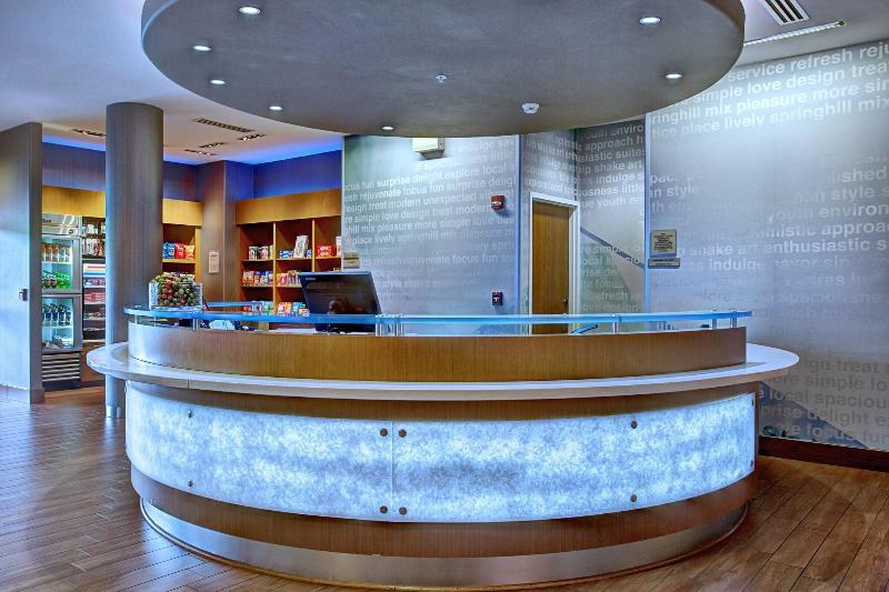 فندق Springhill Suites Harrisburg Hershey