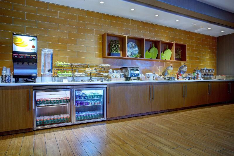 فندق Springhill Suites Harrisburg Hershey