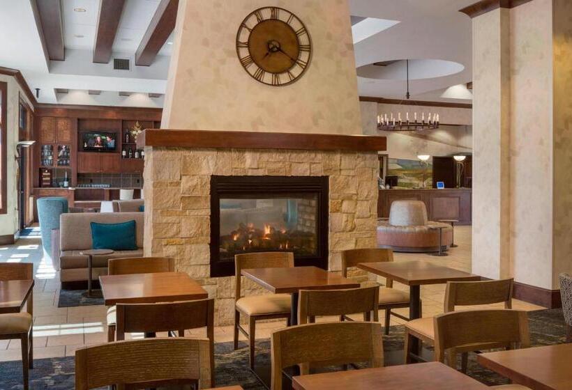 Отель Springhill Suites Napa Valley
