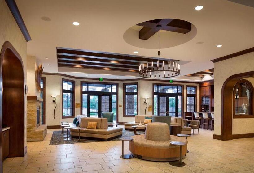 Отель Springhill Suites Napa Valley