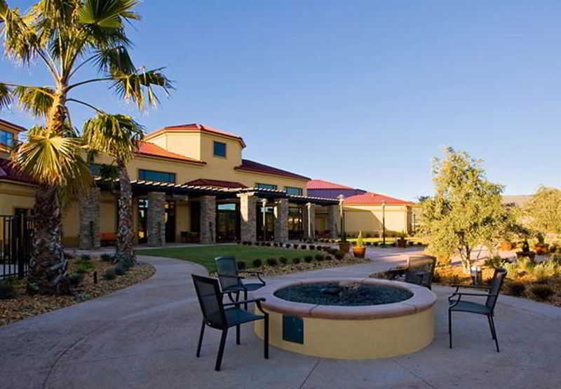 Отель Springhill Suites Napa Valley