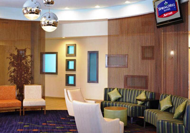 فندق Springhill Suites St. Louis Airport/earth City