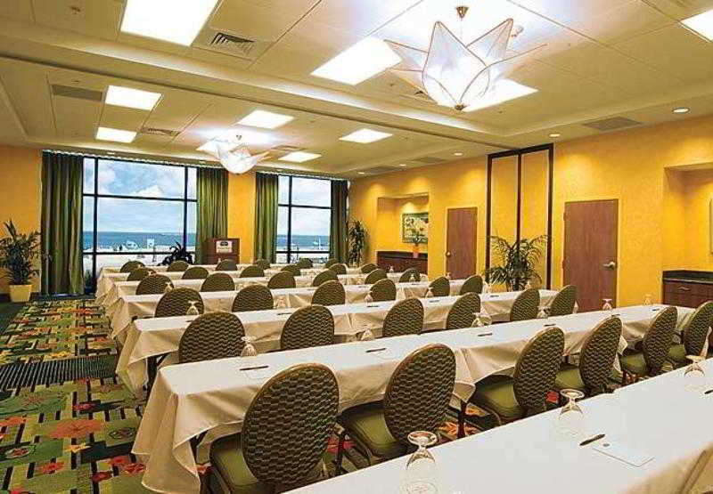 בית מלון כפרי Springhill Suites By Marriott Virginia Beach Oceanfront