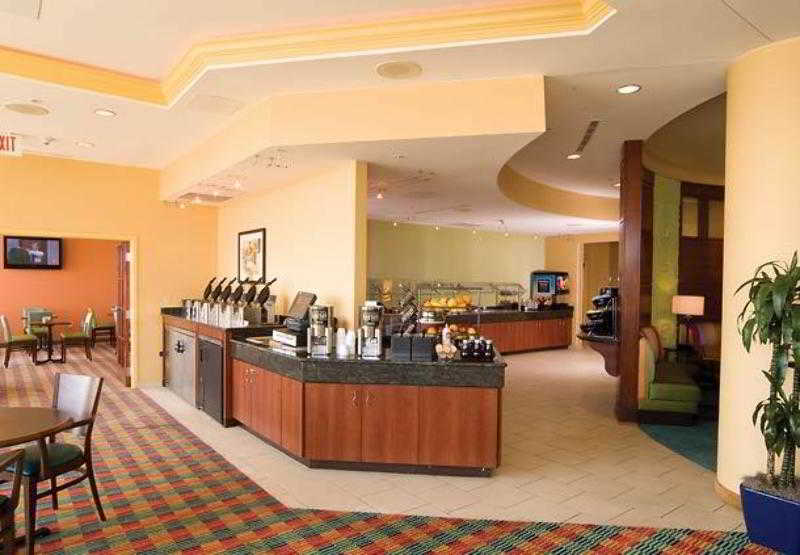 בית מלון כפרי Springhill Suites By Marriott Virginia Beach Oceanfront