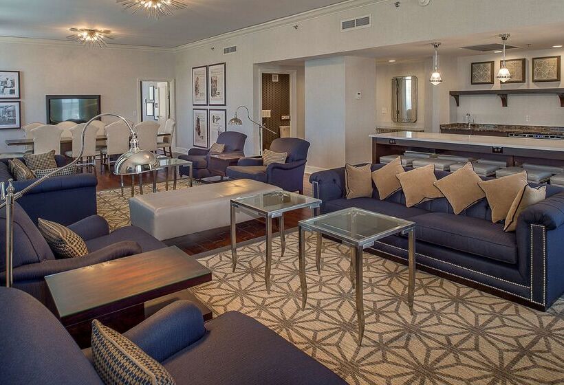 St. Louis Union Station Hotel, Curio Collection By Hilton