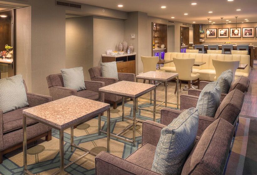 St. Louis Union Station Hotel, Curio Collection By Hilton