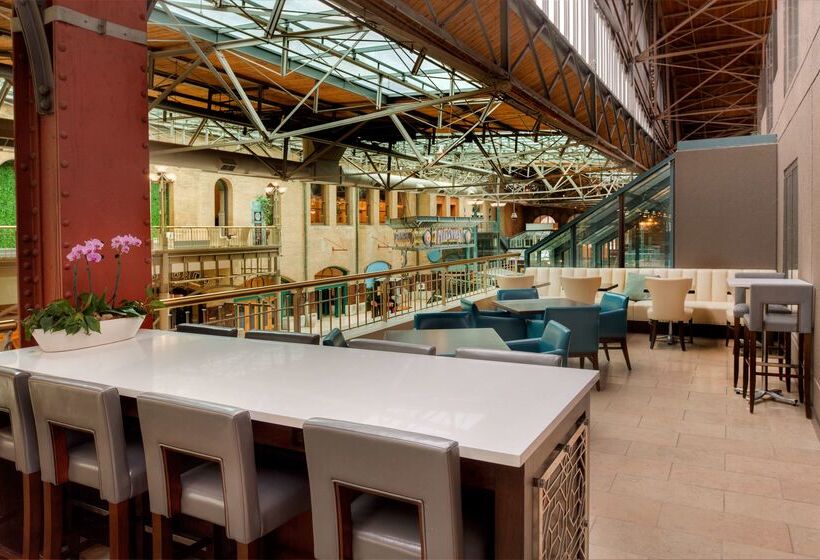 St. Louis Union Station Hotel, Curio Collection By Hilton