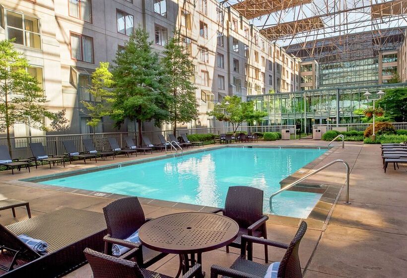 St. Louis Union Station Hotel, Curio Collection By Hilton