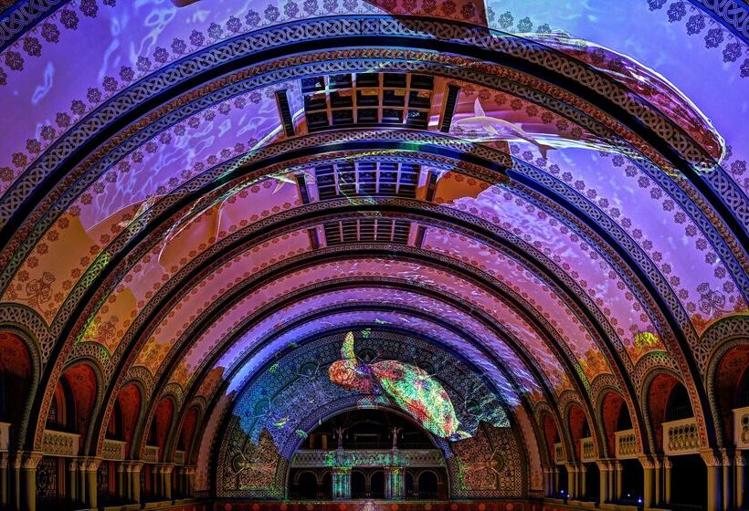 St. Louis Union Station Hotel, Curio Collection By Hilton