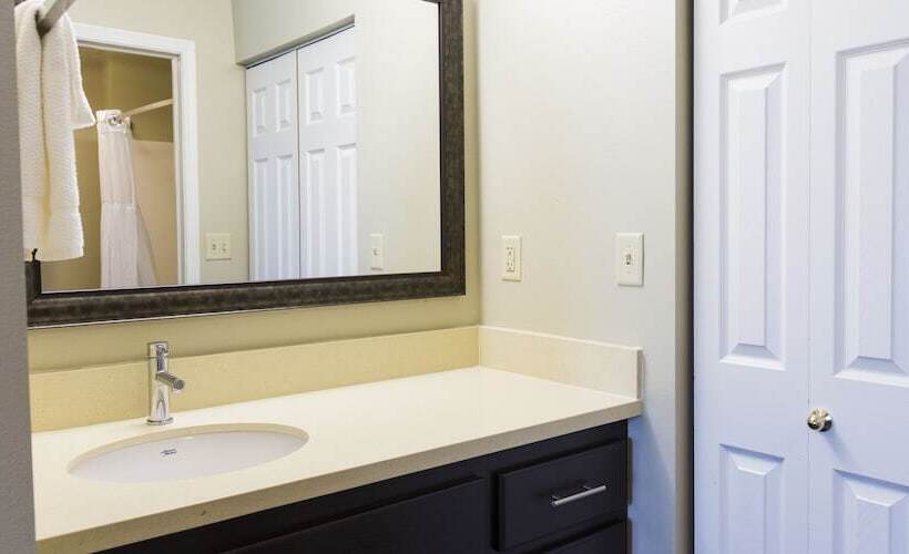 فندق Staybridge Suites Fargo By Ihg