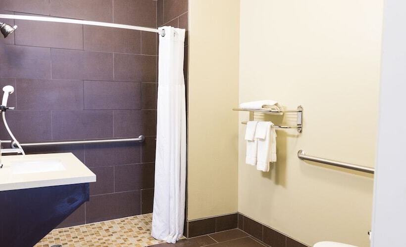 فندق Staybridge Suites Fargo By Ihg