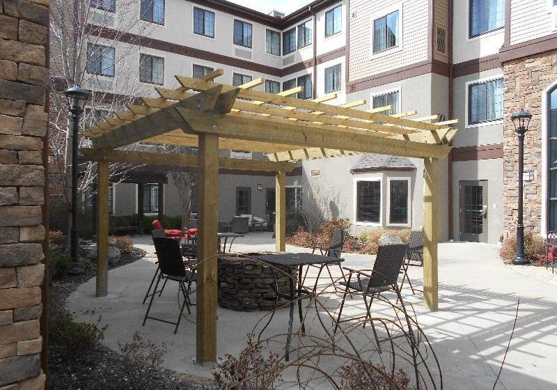 فندق Staybridge Suites Fayetteville, An Ihg