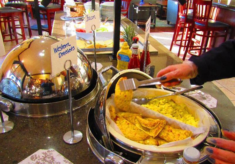 هتل Staybridge Suites Rochester University, An Ihg