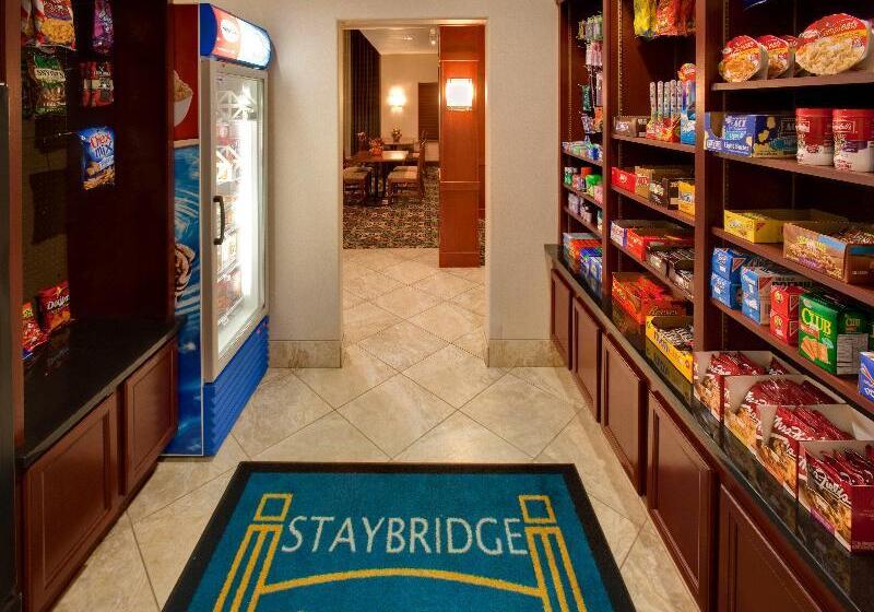 ホテル Staybridge Suites Rockford, An Ihg