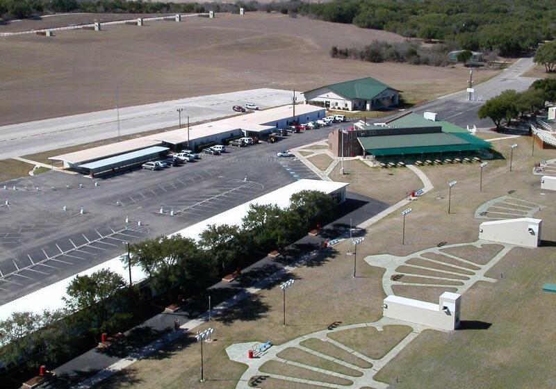 فندق Staybridge Suites San Antonio Sea World, An Ihg