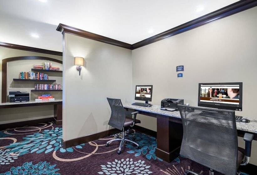 فندق Staybridge Suites Wilmington Newark By Ihg