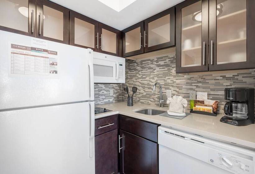 فندق Staybridge Suites Wilmington Newark By Ihg