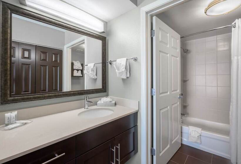 فندق Staybridge Suites Wilmington Newark By Ihg