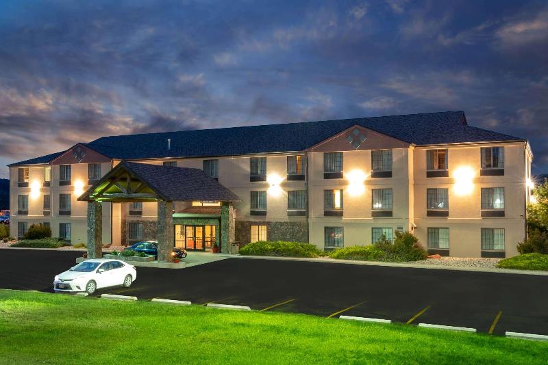Summerset Hotel And Suites Rapid City West