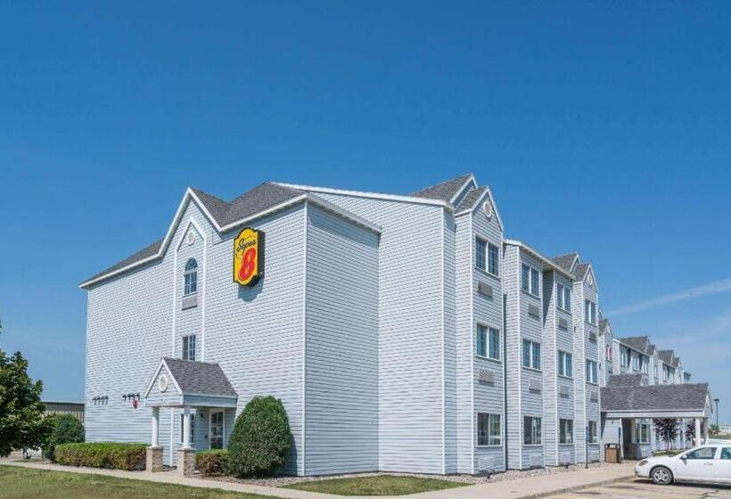 בית מלון כפרי Super 8 By Wyndham Fargo Airport