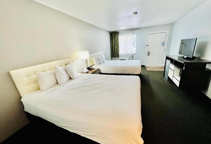 هتل Studio 6 Suites Flagstaff Az