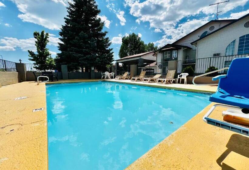 هتل Studio 6 Suites Flagstaff Az