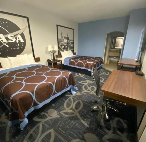 ホテル Super 8 By Wyndham Houston Hobby Airport South