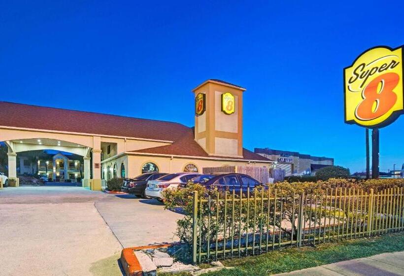 ホテル Super 8 By Wyndham Houston Hobby Airport South
