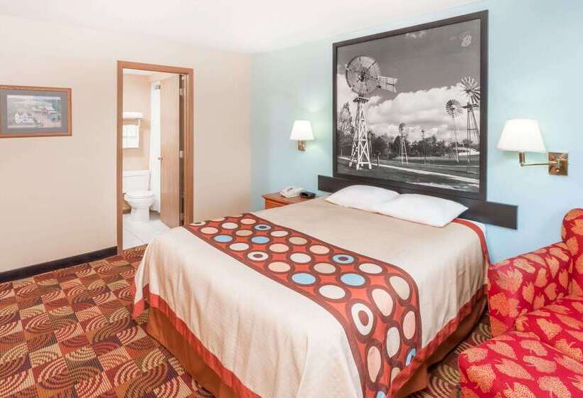 فندق Super 8 By Wyndham Shipshewana