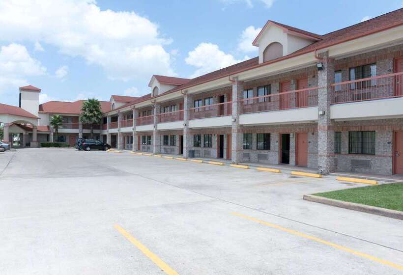 호텔 Super 8 By Wyndham Stafford Sugarland Area