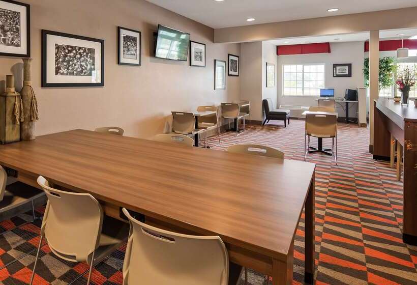 호텔 Sonesta Essential Morgantown