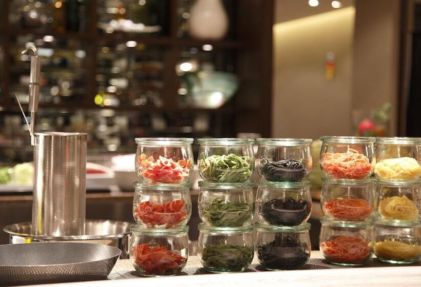 The Royal Park Hotel Kyoto Sanjo