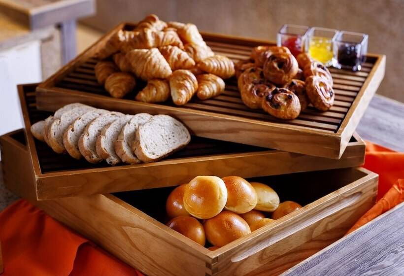 The Royal Park Hotel Kyoto Sanjo