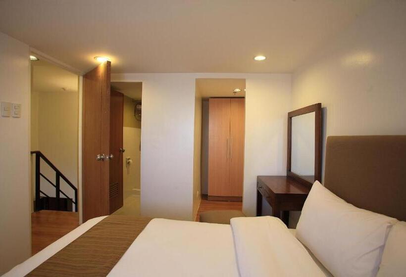 هتل Torre Venezia Suites