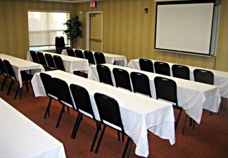 Отель Towneplace Suites Rochester