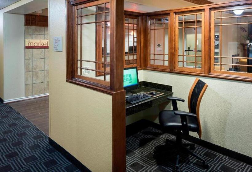 فندق Towneplace Suites By Marriott Texarkana